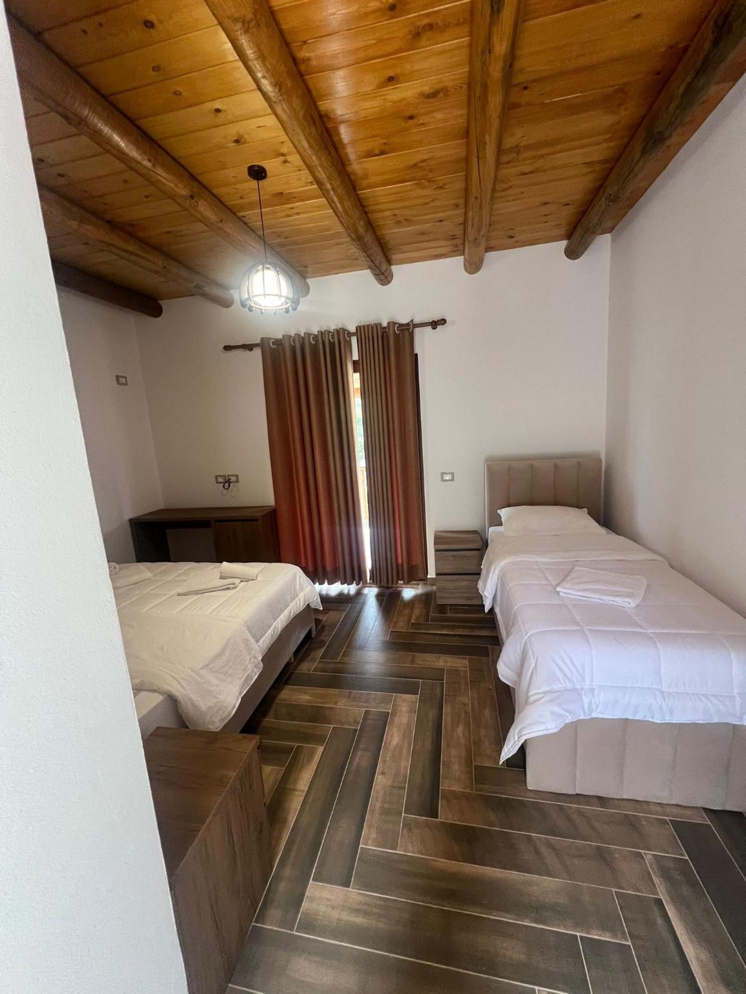 Guest house Bracaj