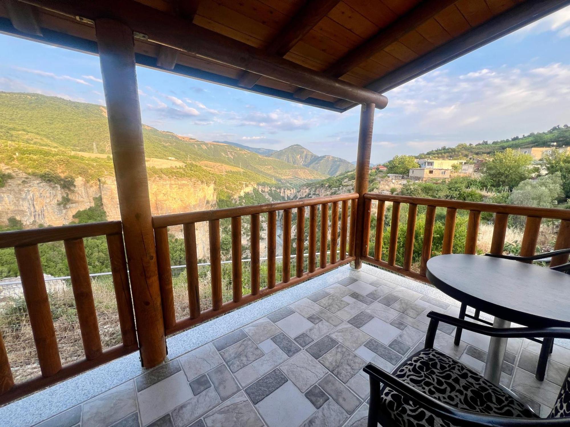 Casa de hóspedes Bracaj Corovode